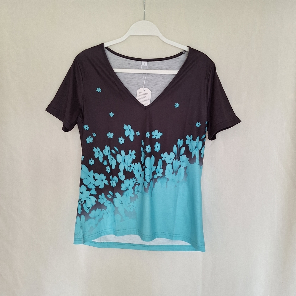 Floral Women's Top - Picture 1 of 3